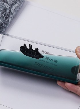 泰坦尼克号邮轮流体漂流瓶乘风破浪漂浮游轮会沉的友谊小船