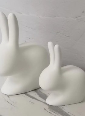 现代创意样板房售楼处树脂抽象兔摆件儿童房桌面茶几电视柜软