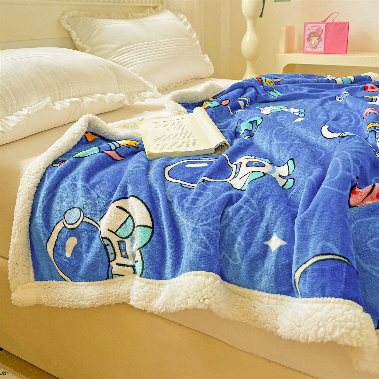 牛奶绒秋冬毯子毛毯午睡空调披肩盖腿沙发盖毯羊羔绒加厚可铺可盖,淘宝优惠券,粉丝福利购,淘宝优惠卷