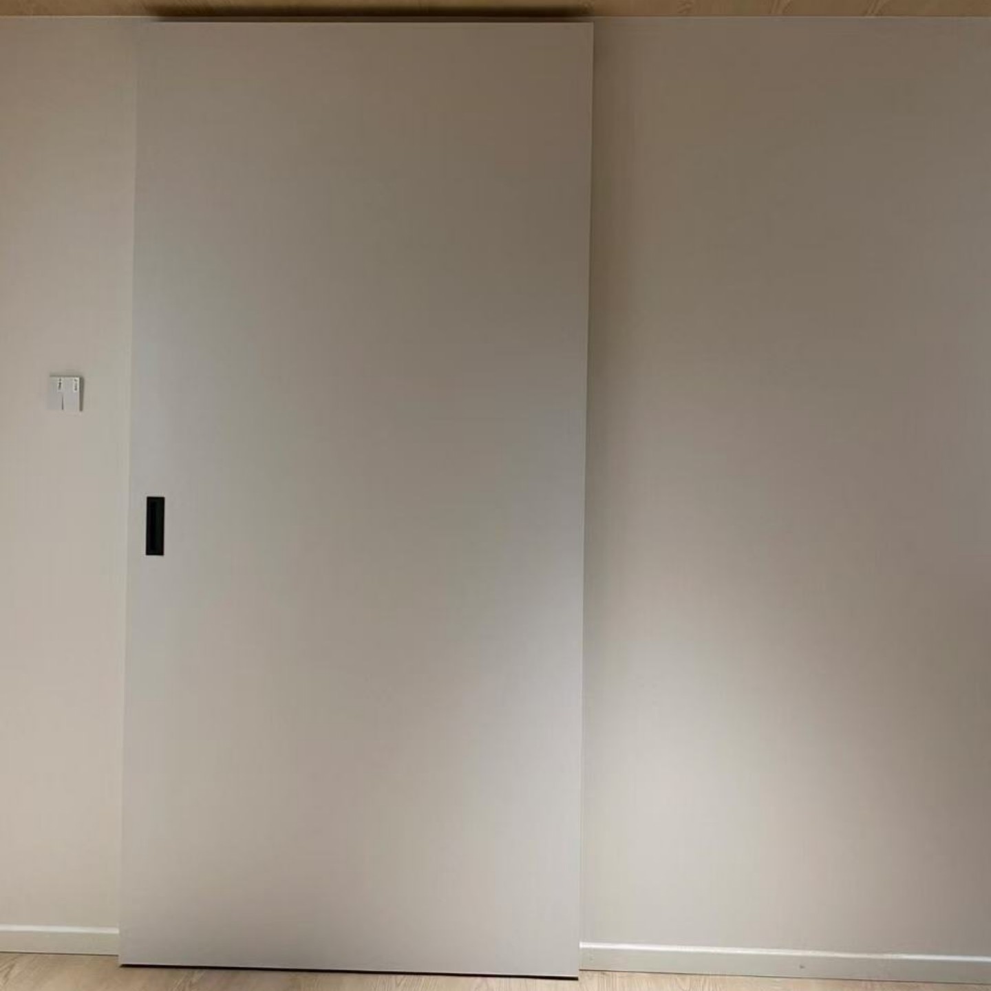 定制铝木幽灵门无轨移门隐框涂料门吊轨推拉门浴室门衣帽间卧室门 - 图0