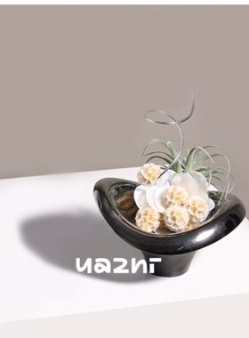 花小只 现代黑白色花艺花器浮昇 样板间售楼处民宿桌面商务摆件