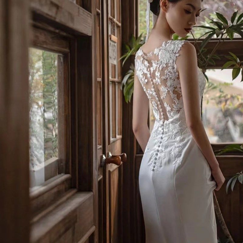法式轻婚纱新娘长袖V领缎面蕾丝迎宾出门纱鱼尾礼服拖尾显瘦夏季,淘宝优惠券,粉丝福利购,淘宝优惠卷