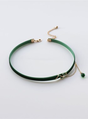 拍三免一 春日限定新复古绿色气质吊坠项圈细百搭绒带锁骨项链女