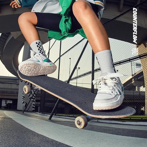 正品李宁 新款22春季男子 舒适透气经典 休闲板鞋AGCS069-1 - 图1