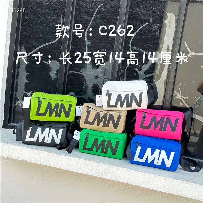 休闲大容量包包女夏季新款单肩包百搭宽带斜挎包运动健身包枕头包,淘宝优惠券,粉丝福利购,淘宝优惠卷