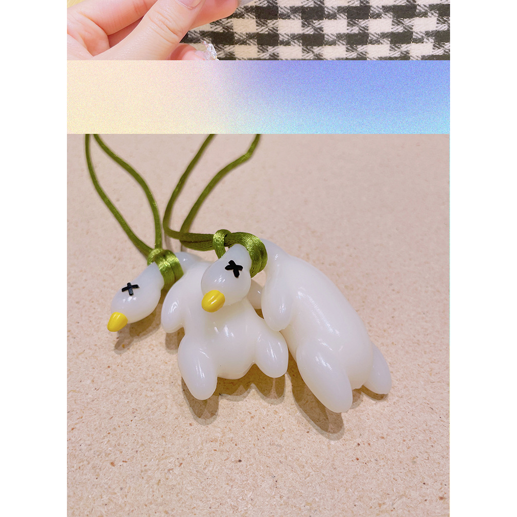 2个大号网红爆款车载变色烤鸭汽车挂件创意后视镜鸭子挂饰新品,淘宝优惠券,粉丝福利购,淘宝优惠卷