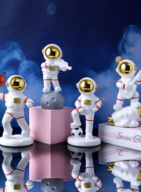 宇航员桌b面摆件小太空人模型汽车车内装饰品客厅卧室摆设创意礼
