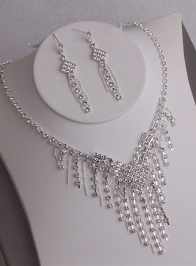 热卖新娘套链结婚饰品简约时尚蕾丝水钻项链耳环婚纱礼服配饰韩式