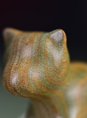 玄同 绿檀卡通小狗旺财小摆件木手把件木雕工艺品男女文玩木雕