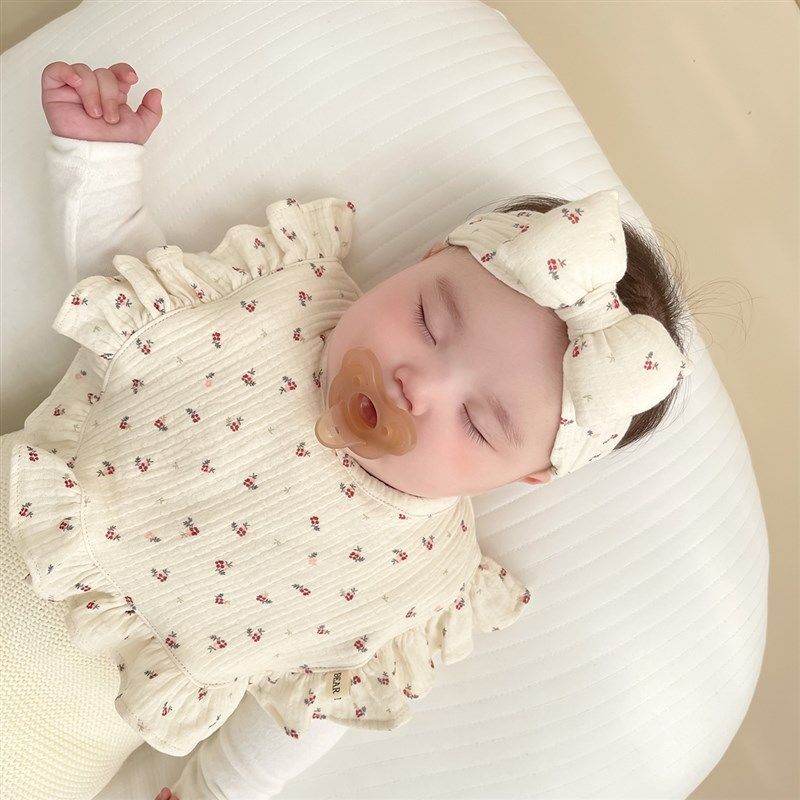 婴儿口水巾新生儿宝宝小碎花荷叶边韩国纱布纯棉吸湿透气双层围兜,淘宝优惠券,粉丝福利购,淘宝优惠卷