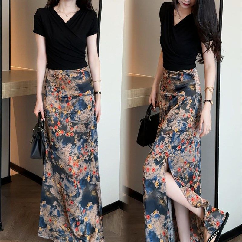 2025夏季新款V领修身短袖上衣印花裙两件套时髦套装,淘宝优惠券,粉丝福利购,淘宝优惠卷