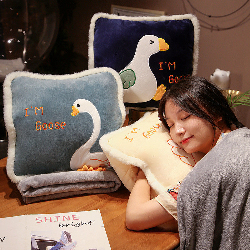 抱枕被子两用二合一靠垫被办公室午休毯子女生睡觉汽车用靠枕枕头,淘宝优惠券,粉丝福利购,淘宝优惠卷