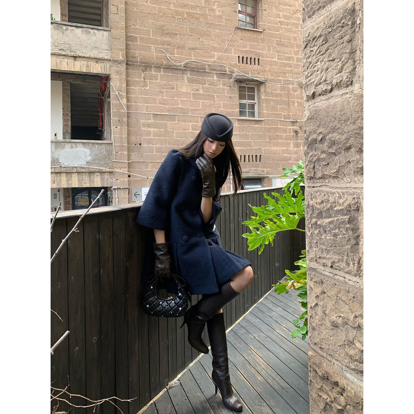 韩系千金高级感下摆压褶毛呢外套女冬季新款双排扣宽松廓形呢大衣,淘宝优惠券,粉丝福利购,淘宝优惠卷