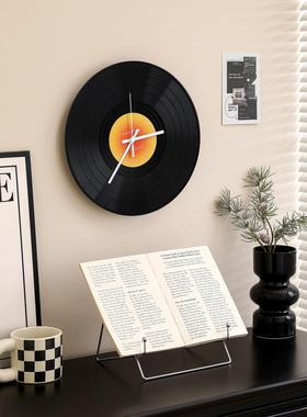覆古黑胶唱片时钟摆件网红同款客厅玄关卧室钟表桌面装饰轻奢高档