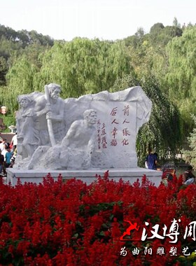 玻璃钢仿铜人物雕塑植树主题雕塑父子俩种树公园景观装饰民俗小品