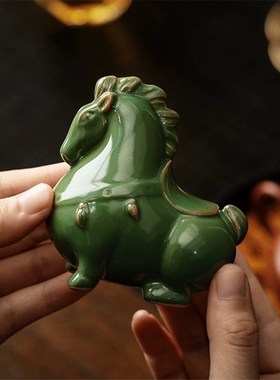 西安博物馆文创陶瓷唐马茶宠摆件汝窑开片创意复古风家居摆件礼物