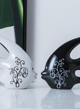 现代简约家居摆饰装饰品创意天鹅酒柜玄关电视柜摆件陶瓷工艺品