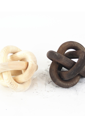 现代新中式侘寂风复古木质锁链几何套环摆件样板间民宿酒店装饰品