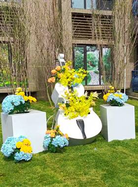 铁大提琴雕塑社区公园销售部吉他耳机音符钢琴书信欢迎家居饰品