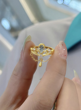 「皇冠水滴」公主皇冠水滴戒指海蓝宝复古宫廷风精致小众设计指环