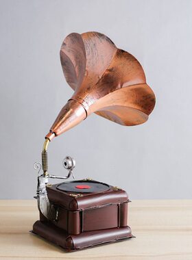 装饰品铁艺创意家居模型书房橱窗复古生日礼物陈列摆件留声机餐厅