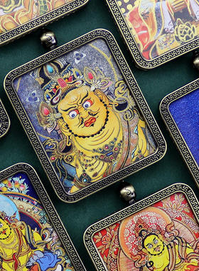 藏式唐卡手绘描金五爷黄财神古铜色方形唐卡吊坠随身佛牌挂件项链