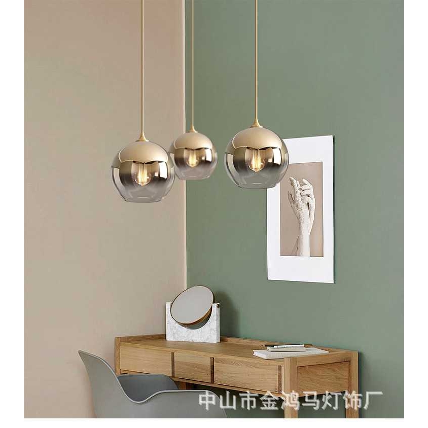 北欧后现代简约卧室床头创意圆球吊灯吧台餐厅轻奢个性渐变玻璃灯 - 图2