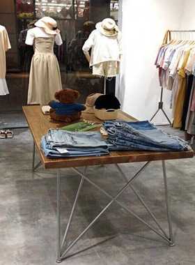 北欧服装店桌子中间摆放中岛实木展示桌简约长方形流水台展示鞋架