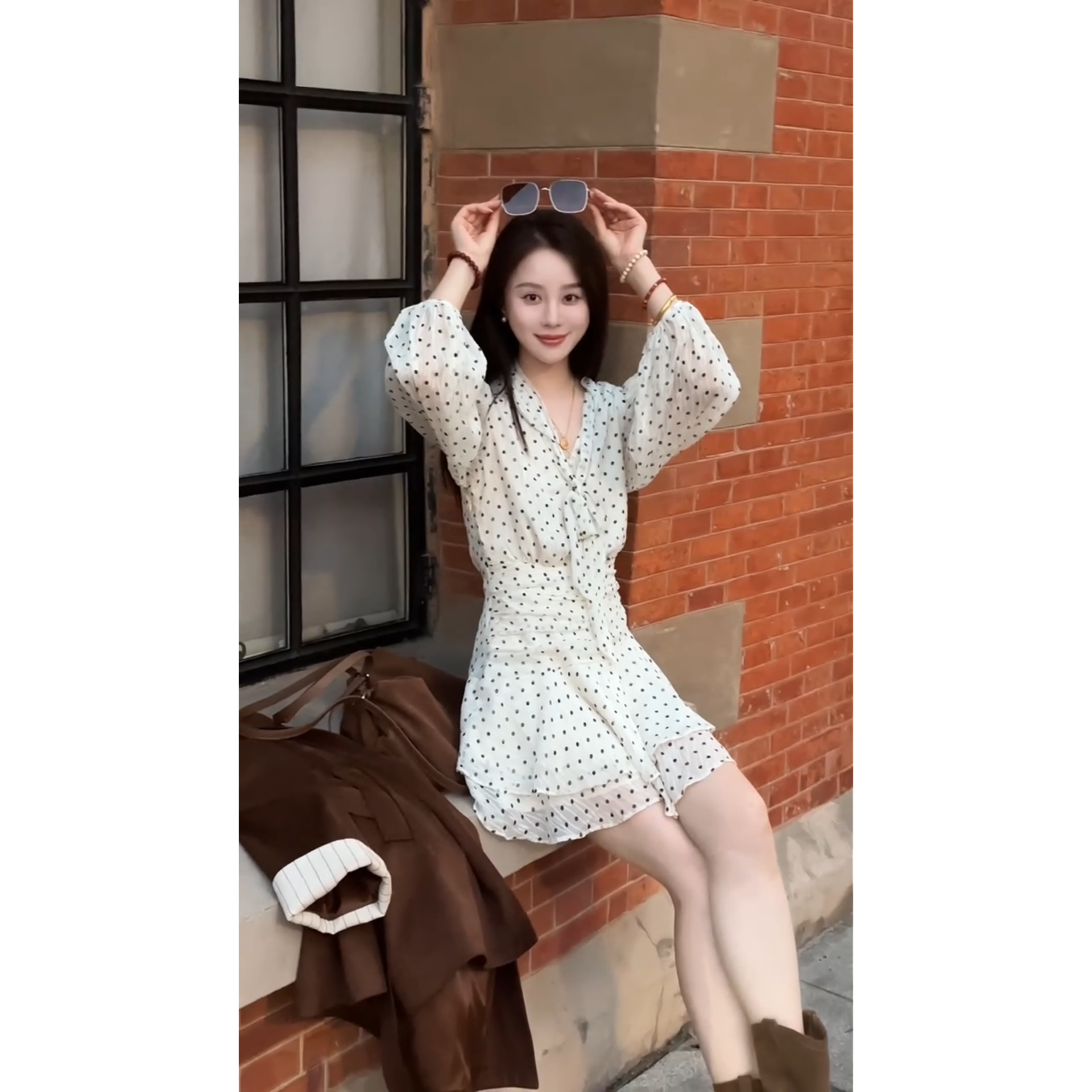 艾文文IRIS波点裙2026新款秋季女装经典时尚长袖百搭内搭连衣裙,淘宝优惠券,粉丝福利购,淘宝优惠卷