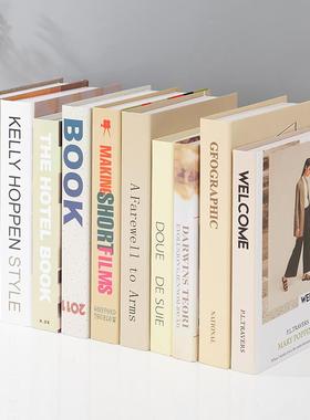 米黄色奶油风杂志假书摆件日式道具书本模型客厅创意彷真书装饰品