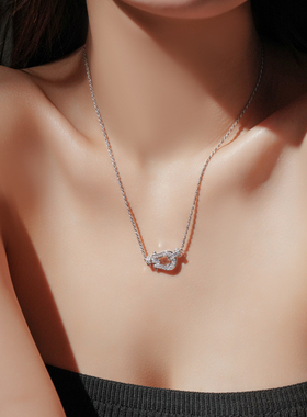 THILORAS/蒂洛拉马蹄扣镶钻航海扣颈链麻花链轻奢U型女TL80014