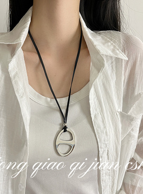 小众个性皮绳长款毛衣链小仙女