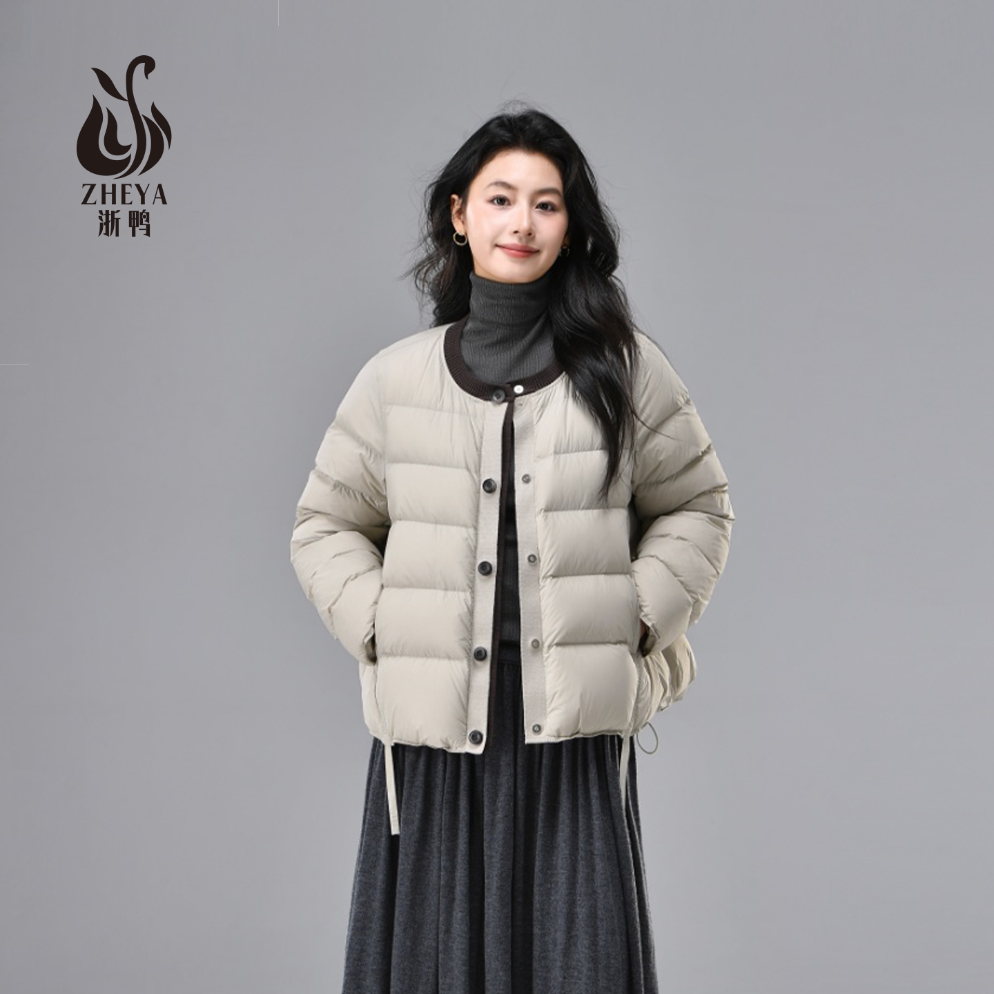 浙鸭90白鸭绒圆领短款羽绒服女2025冬新款宽松保暖设计感小众外套