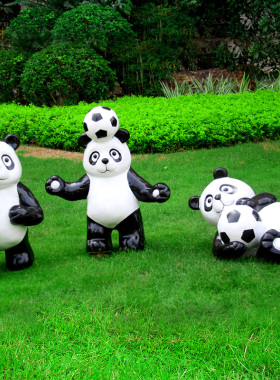 户外仿真熊猫摆件园林景观动物雕塑小区楼盘造景花园庭院草坪装饰