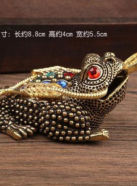 纯黄铜办公桌面汽车小摆件招财三足金蟾古铜茶宠饰品工艺礼品摆饰