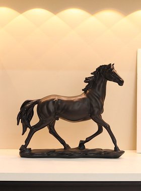 工厂直销招财骏马摆件现代轻奢高档创意家居客厅软装酒柜装饰品
