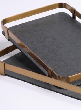 现代轻奢软装饰品摆件金属皮革托盘样板间售楼处书房茶几装饰