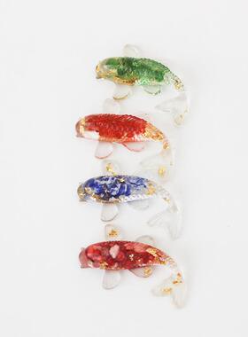 天然水晶碎石金币滴胶小鱼锦鲤造型摆件装饰办公桌面饰品礼物汽车