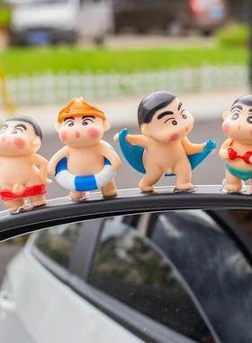 爆款车载卡通蜡笔小新公仔汽车中控台可爱搞笑摆件车内个性装饰品