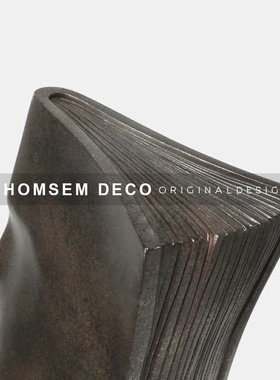 现代轻奢抽象仿铜脸书摆件样板房间售楼处家居Q客厅玄关柜软装饰