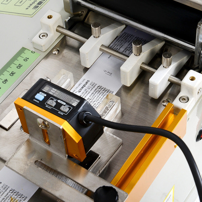 商标织带切带机水洗标切标机洗水唛织唛全自动电子眼定位切断机,淘宝优惠券,粉丝福利购,淘宝优惠卷