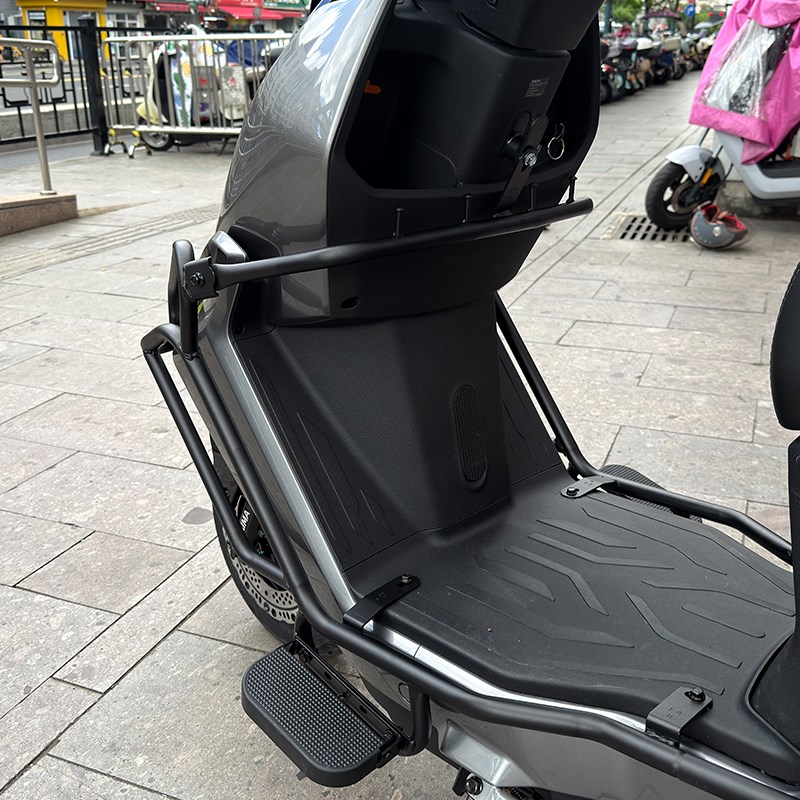 适用四季星E4护杠保险杠四季星y极核E4加粗防撞防摔保护架尾架货 - 图3