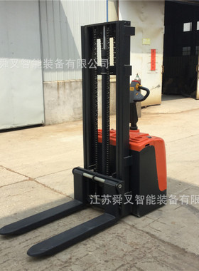 站驾式全电动堆高车自走式全电动叉车电动升高车电动升降叉车