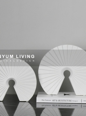 现代极简样板房间白黑色哑光陶瓷扇形软装饰品Q售楼处家居桌面摆