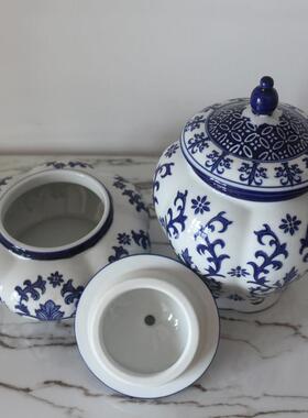 青花瓷茶叶罐大口径密封罐中式工艺品摆件玄关客厅博古架装饰储物