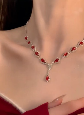 红色水滴项链耳钉小众高级感