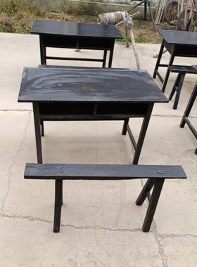 老课桌怀旧老物件7080年代学生课桌书桌学习桌椅复古旧家具摆件道