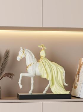 英伦风覆古人物艺术摆件高级感雕塑客厅展示柜书房酒柜装饰工艺品