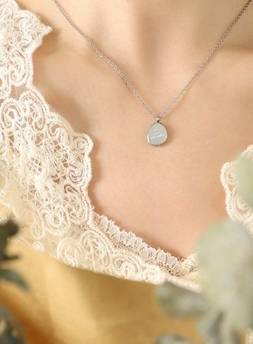 欧美ins中性风不规则椭圆字母吊坠项链女 钛钢镀18K金锁骨Y链 P57