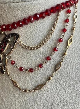 甜酷气质红色水晶串珠蝴蝶流苏项链女轻奢复古夸T张个性小众锁骨